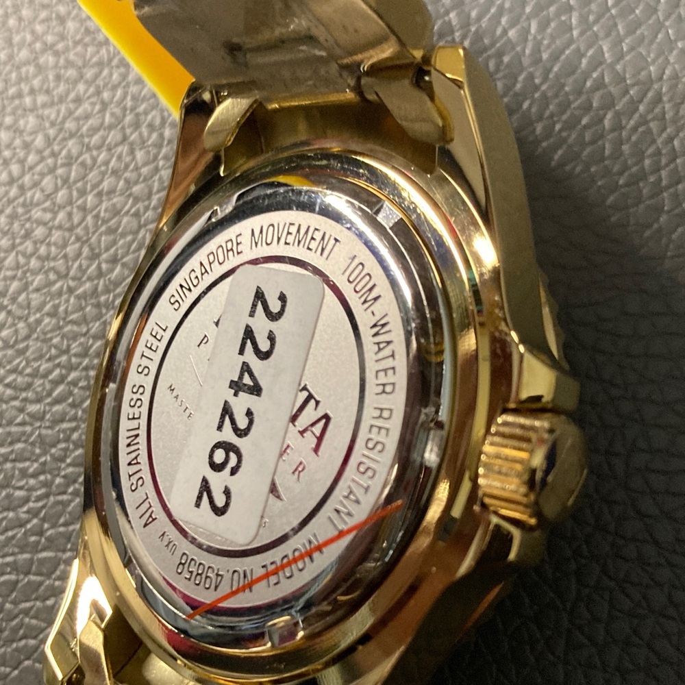 Invicta Pro Diver NY Yankees Edition Men's Watch - 43mm - Picture 6 of 7